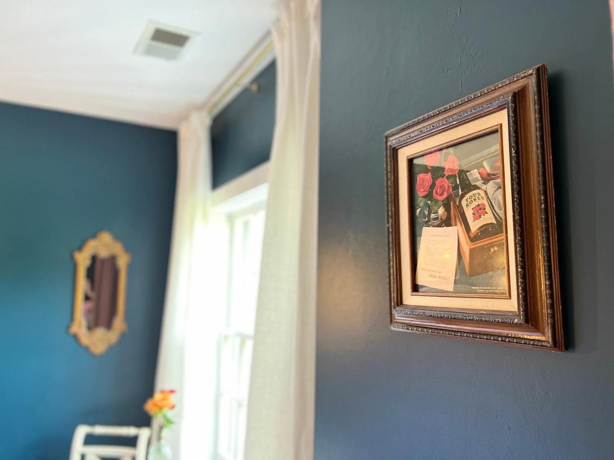 Rose Hill Inn Versailles Ngoại thất bức ảnh